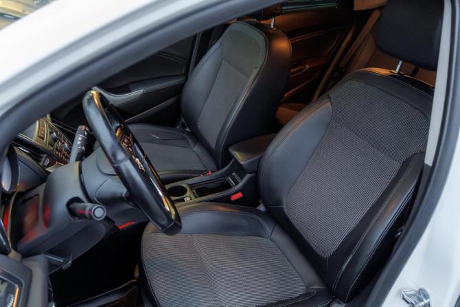 Opel Astra J с пробегом 2011 года, цена 659 000 рублей, 158646 км, хэтчбек, Автокод Объявления