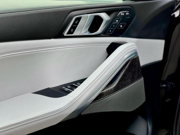 BMW X6 III (G06) Рестайлинг с пробегом 2023 года, цена 12 449 000 рублей, 30000 км, внедорожник, Автокод Объявления