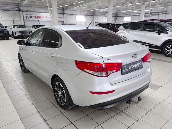 Kia Rio III с пробегом 2015 года, цена 970 000 рублей, 200200 км, седан, Автокод Объявления