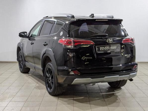 Toyota RAV4 IV (XA40) Рестайлинг с пробегом 2018 года, цена 2 450 000 рублей, 134594 км, внедорожник, Автокод Объявления