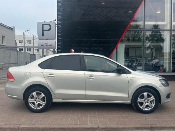 Volkswagen Polo V с пробегом 2014 года, цена 517 000 рублей, 195000 км, седан, Автокод Объявления