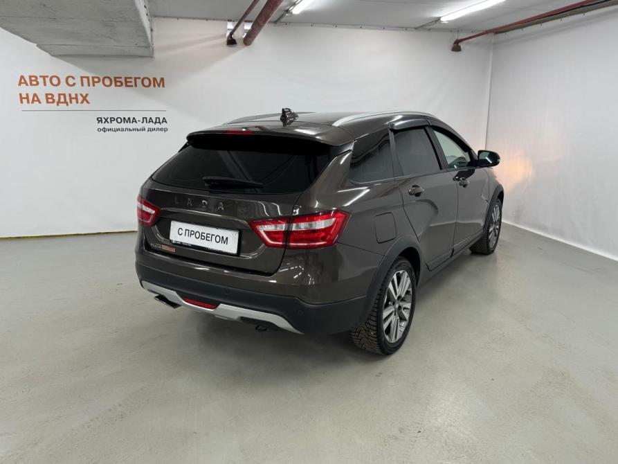 Lada (ВАЗ) Vesta I Москва  - изображение 5