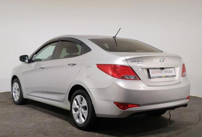 Hyundai Solaris I Рестайлинг с пробегом 2016 года, цена 1 310 000 рублей, 37906 км, седан, Автокод Объявления