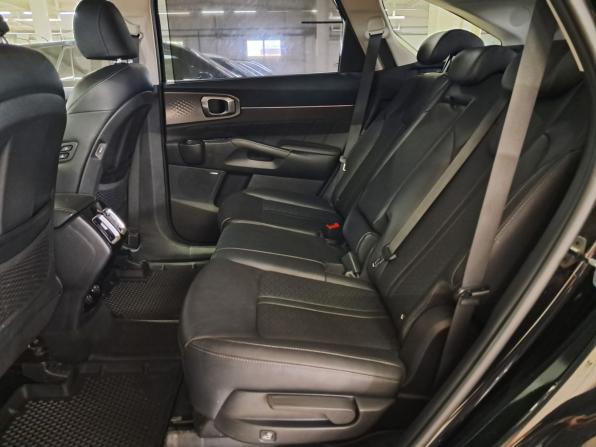 Kia Sorento IV с пробегом 2021 года, цена 3 697 900 рублей, 92060 км, внедорожник, Автокод Объявления