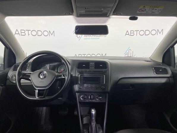 Volkswagen Polo V Рестайлинг с пробегом 2016 года, цена 1 010 000 рублей, 126534 км, седан, Автокод Объявления