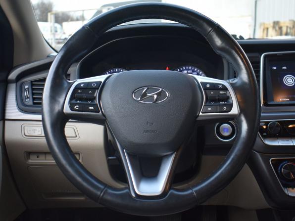 Hyundai Sonata VII (LF) Рестайлинг с пробегом 2019 года, цена 1 899 000 рублей, 81840 км, седан, Автокод Объявления