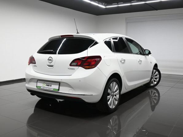 Opel Astra J Рестайлинг с пробегом 2012 года, цена 895 000 рублей, 155956 км, хэтчбек, Автокод Объявления