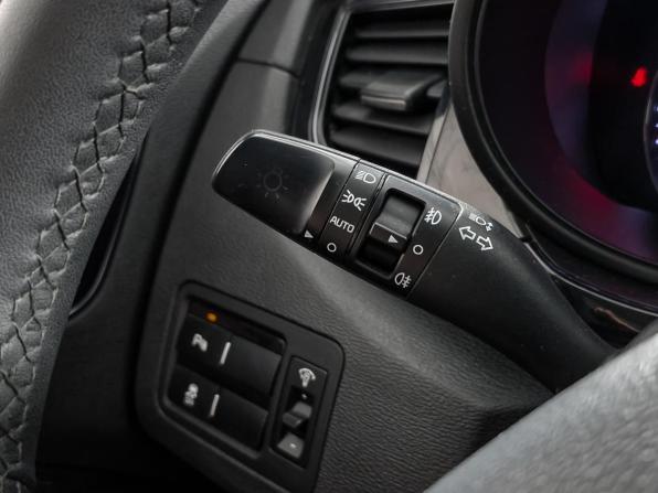 Kia Quoris I с пробегом 2013 года, цена 1 279 000 рублей, 167122 км, седан, Автокод Объявления