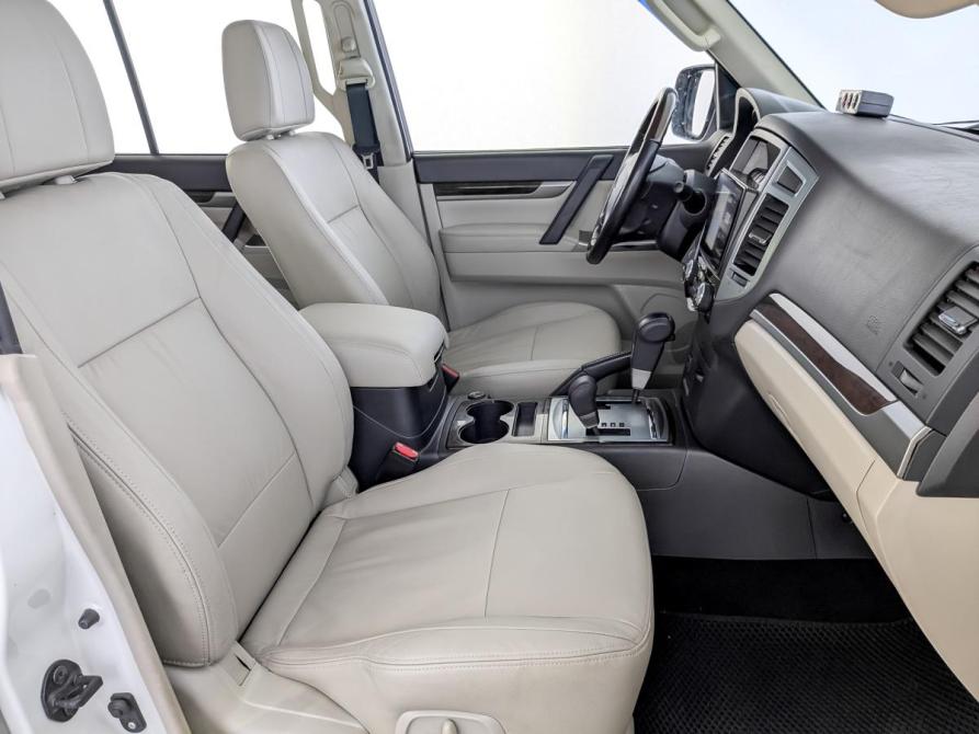 Mitsubishi Pajero IV Рестайлинг 2 Москва  - изображение 25