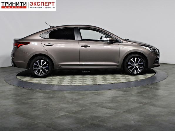 Hyundai Solaris II с пробегом 2018 года, цена 1 338 000 рублей, 140599 км, седан, Автокод Объявления