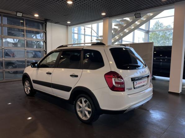 Lada (ВАЗ) Granta I Рестайлинг с пробегом 2022 года, цена 759 000 рублей, 96600 км, универсал, Автокод Объявления