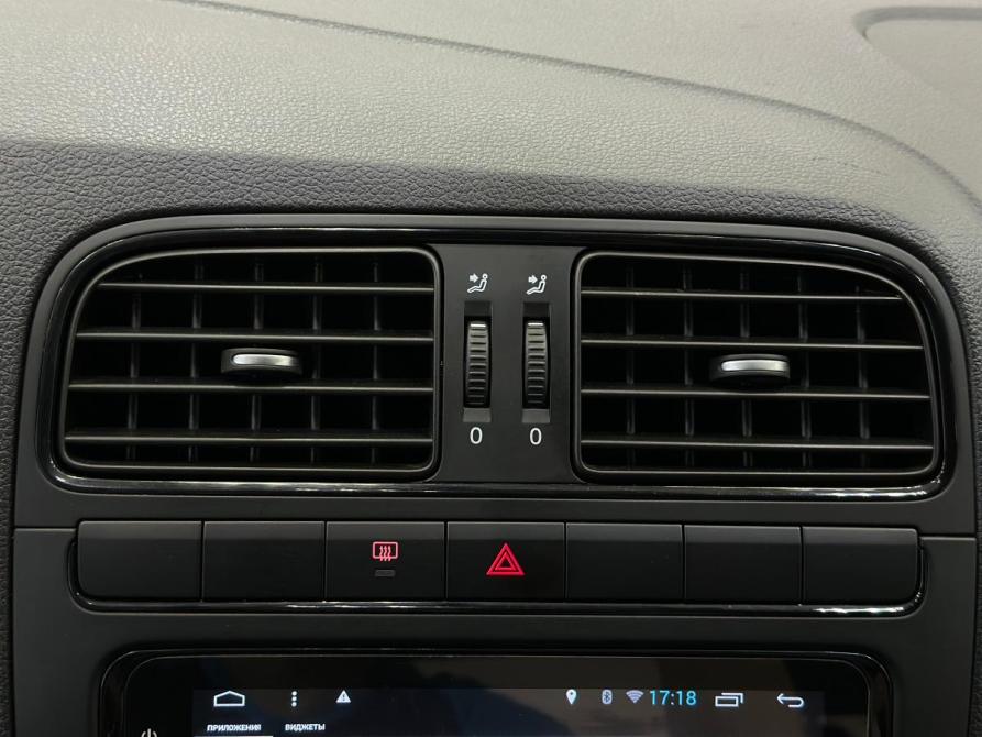 Volkswagen Polo V Рестайлинг Санкт-Петербург  - изображение 22