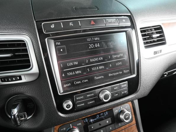 Volkswagen Touareg II Рестайлинг с пробегом 2015 года, цена 3 319 000 рублей, 121484 км, внедорожник, Автокод Объявления