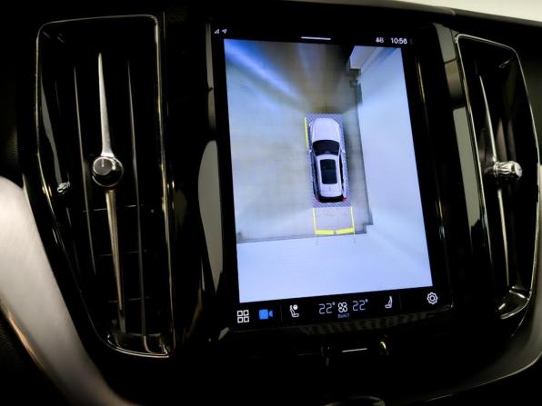 Volvo XC60 II с пробегом 2021 года, цена 4 165 000 рублей, 60002 км, внедорожник, Автокод Объявления