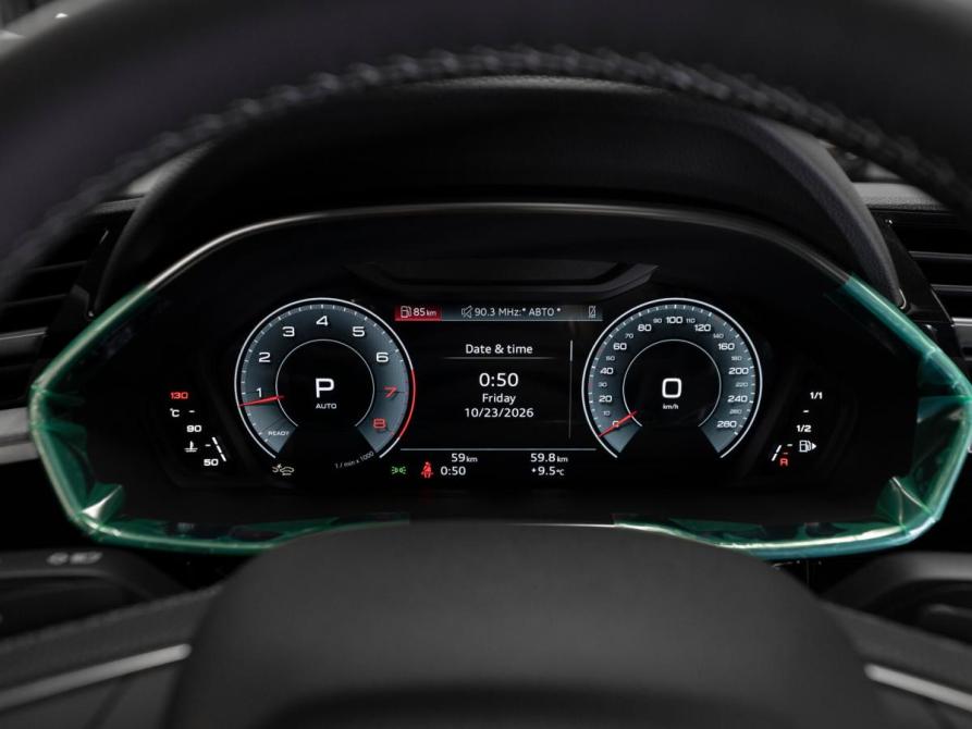 Audi Q3 II (F3) Москва  - изображение 12