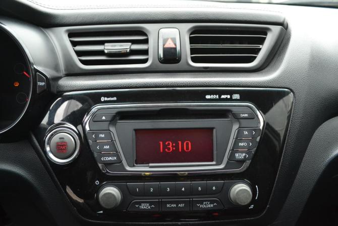 Kia Rio III с пробегом 2012 года, цена 690 000 рублей, 165163 км, хэтчбек, Автокод Объявления