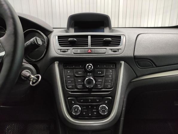 Opel Mokka I с пробегом 2013 года, цена 960 000 рублей, 185327 км, внедорожник, Автокод Объявления