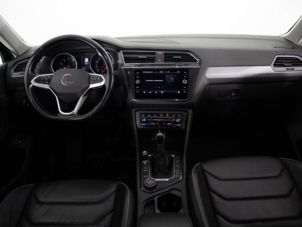 Volkswagen Tiguan II Рестайлинг с пробегом 2021 года, цена 2 175 000 рублей, 226344 км, внедорожник, Автокод Объявления