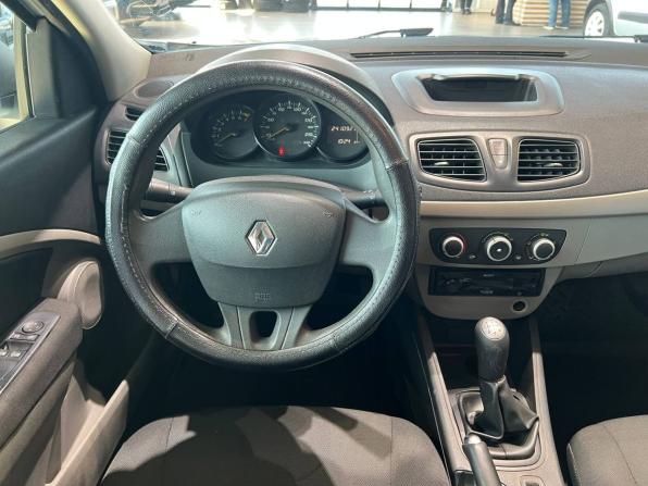 Renault Fluence I с пробегом 2012 года, цена 630 000 рублей, 241092 км, седан, Автокод Объявления