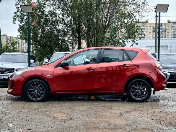 Mazda 3 II (BL) Рестайлинг с пробегом 2013 года, цена 769 000 рублей, 220000 км, хэтчбек, Автокод Объявления