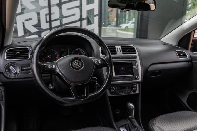 Volkswagen Polo V Рестайлинг с пробегом 2016 года, цена 999 000 рублей, 193297 км, седан, Автокод Объявления