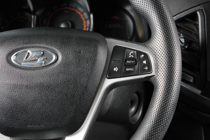 Lada (ВАЗ) XRAY I с пробегом 2019 года, цена 959 000 рублей, 110000 км, хэтчбек, Автокод Объявления
