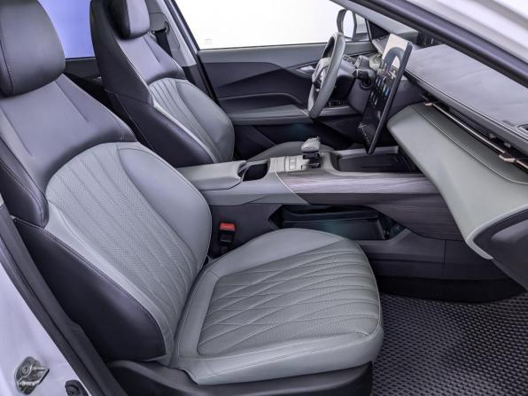 Changan Lamore с пробегом 2023 года, цена 1 755 000 рублей, 61939 км, седан, Автокод Объявления