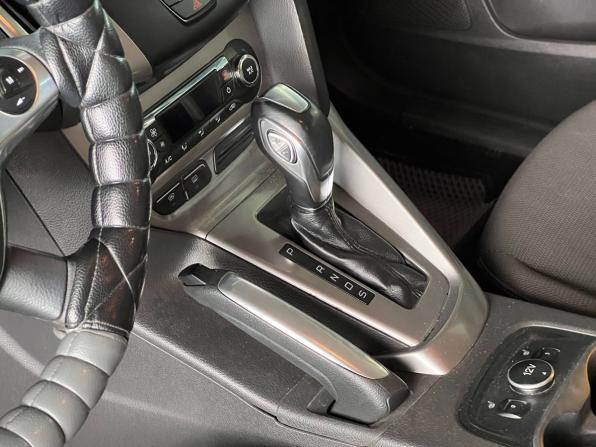 Ford Focus III с пробегом 2013 года, цена 910 000 рублей, 158140 км, хэтчбек, Автокод Объявления
