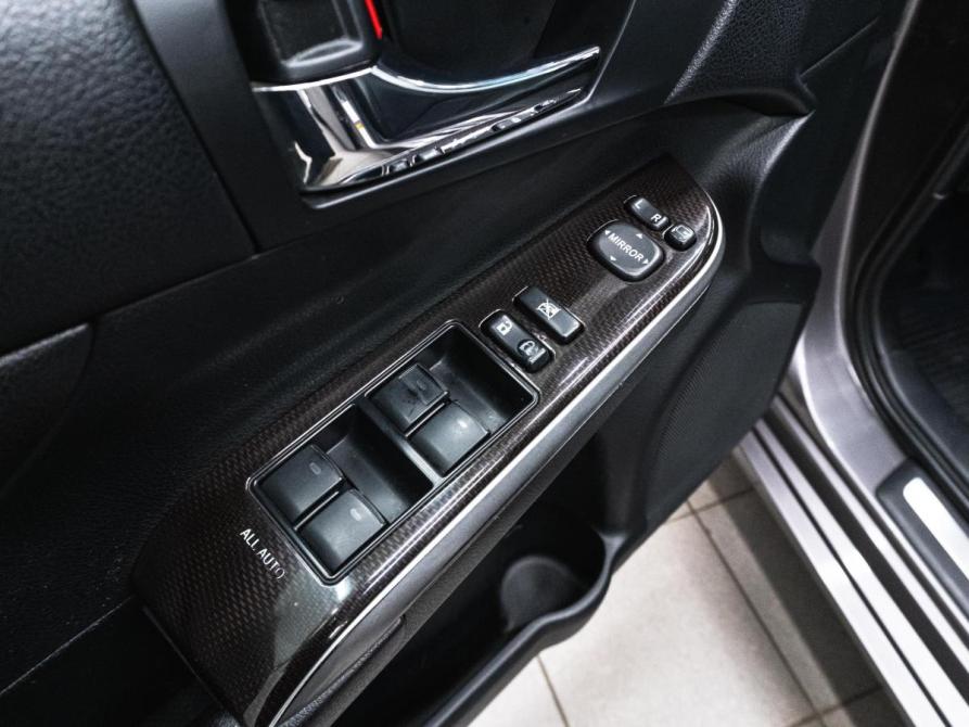 Toyota Camry VII (XV50) Рестайлинг Красноярск  - изображение 11