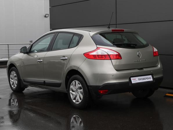 Renault Megane III Рестайлинг с пробегом 2014 года, цена 798 000 рублей, 108549 км, хэтчбек, Автокод Объявления