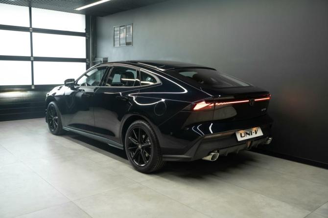 Новый Changan UNI-V I 2024 года, цена 3 259 900 рублей, лифтбек, Автокод Объявления