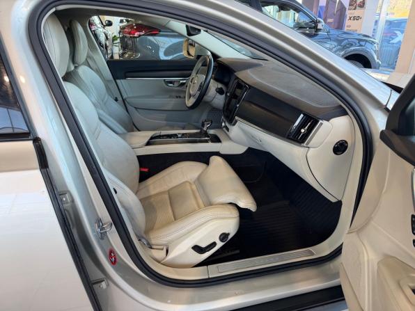 Volvo V90 Cross Country I с пробегом 2017 года, цена 2 795 000 рублей, 113237 км, универсал, Автокод Объявления