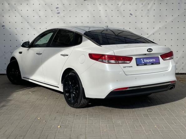 Kia Optima IV Рестайлинг с пробегом 2018 года, цена 2 100 000 рублей, 105816 км, седан, Автокод Объявления