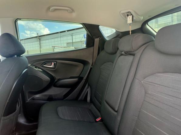 Hyundai ix35 I Рестайлинг с пробегом 2014 года, цена 1 310 000 рублей, 115600 км, внедорожник, Автокод Объявления