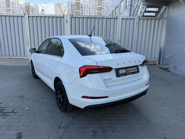 Skoda Rapid II с пробегом 2021 года, цена 1 145 000 рублей, 336650 км, лифтбек, Автокод Объявления