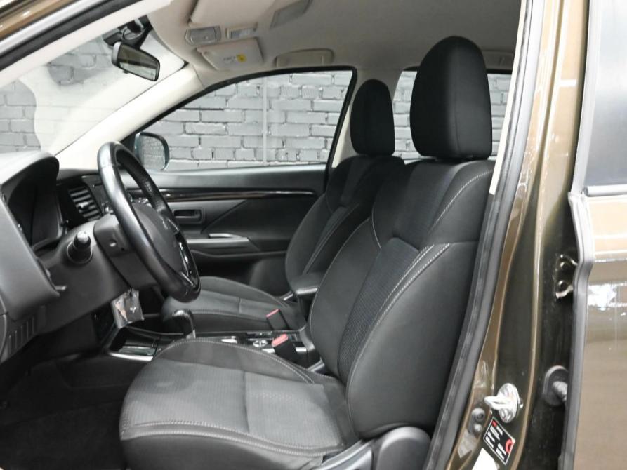 Mitsubishi Outlander III Рестайлинг 3 Екатеринбург  - изображение 17