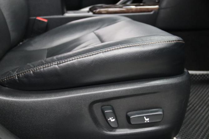 Toyota Camry VII (XV50) Рестайлинг 2 с пробегом 2017 года, цена 1 795 950 рублей, 392204 км, седан, Автокод Объявления
