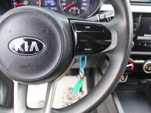 Kia Rio IV с пробегом 2017 года, цена 901 000 рублей, 116210 км, седан, Автокод Объявления