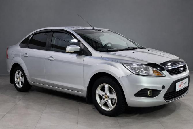 Ford Focus II Рестайлинг с пробегом 2010 года, цена 650 000 рублей, 215600 км, седан, Автокод Объявления