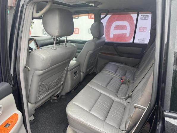 Toyota Land Cruiser 100 Series Рестайлинг 1 с пробегом 2004 года, цена 1 499 990 рублей, 474512 км, внедорожник, Автокод Объявления