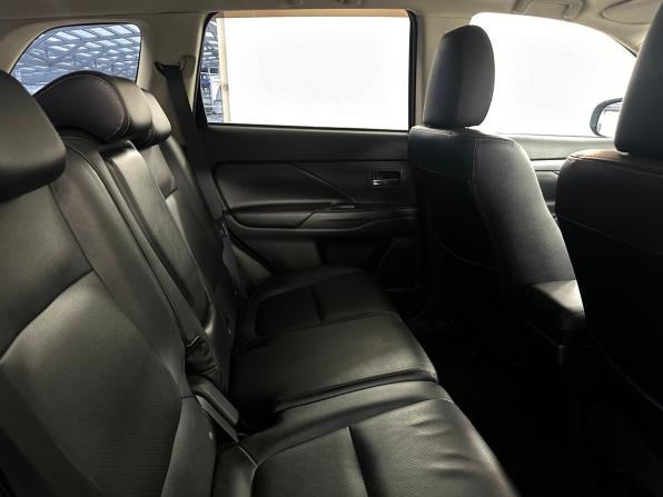 Mitsubishi Outlander III с пробегом 2013 года, цена 1 800 000 рублей, 146513 км, внедорожник, Автокод Объявления