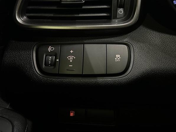 Kia Sorento III Prime Рестайлинг с пробегом 2019 года, цена 2 179 000 рублей, 122471 км, внедорожник, Автокод Объявления