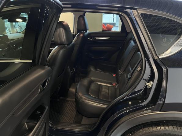 Mazda CX-5 II с пробегом 2017 года, цена 2 795 000 рублей, 124836 км, внедорожник, Автокод Объявления