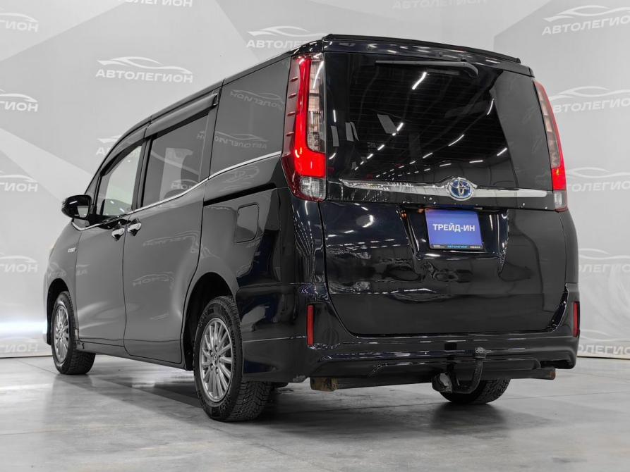 Toyota Esquire I Новосибирск  - изображение 10