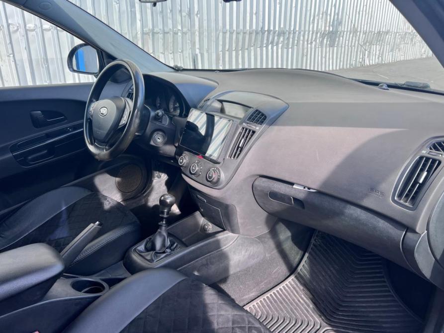 Kia Ceed I Ростов-на-Дону  - изображение 12