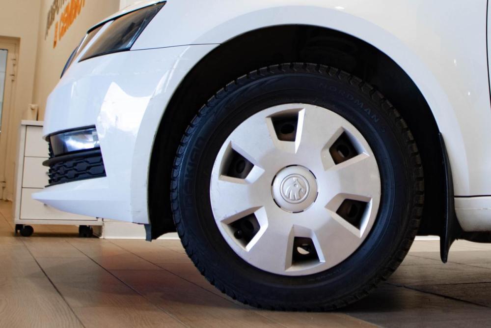 Skoda Octavia III (A7) Рестайлинг Москва  - изображение 30