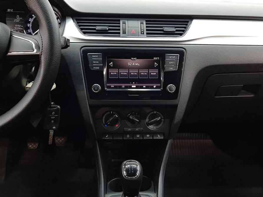 Skoda Rapid I Рестайлинг Москва  - изображение 14