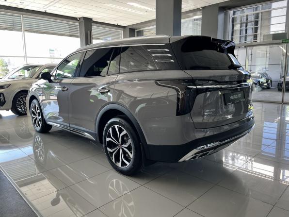 Новый Hongqi HS7 II 2025 года, цена 5 200 000 рублей, внедорожник, Автокод Объявления