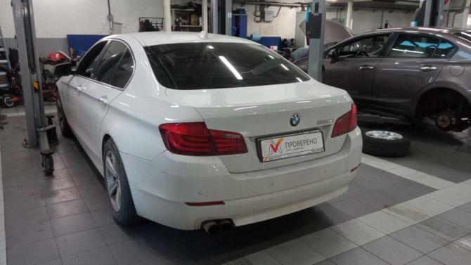 BMW 5 серии VI (F10/F11/F07) с пробегом 2013 года, цена 1 716 000 рублей, 328972 км, седан, Автокод Объявления