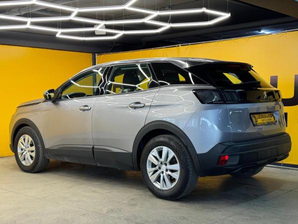 Peugeot 3008 II Рестайлинг с пробегом 2020 года, цена 1 599 000 рублей, 170188 км, внедорожник, Автокод Объявления